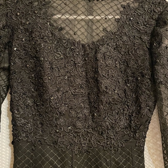 Black Lace & Beaded Long Sleeve Romper Size Small - Picture 2 of 4